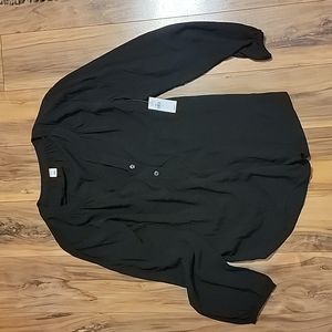 NWT Old Navy XS black blouse